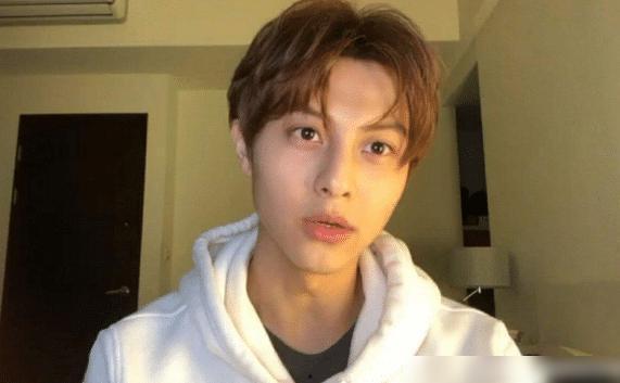 租房14年的明星,揭秘明星的租房生活点滴